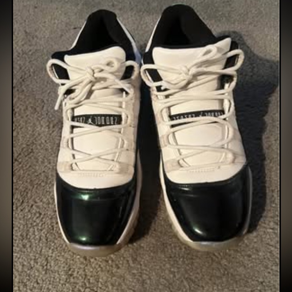 Jordan Easter 11s Size 7